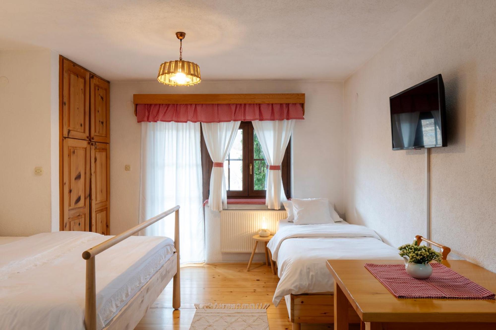 Guest Accommodation Butina Kuterevo Kamer foto